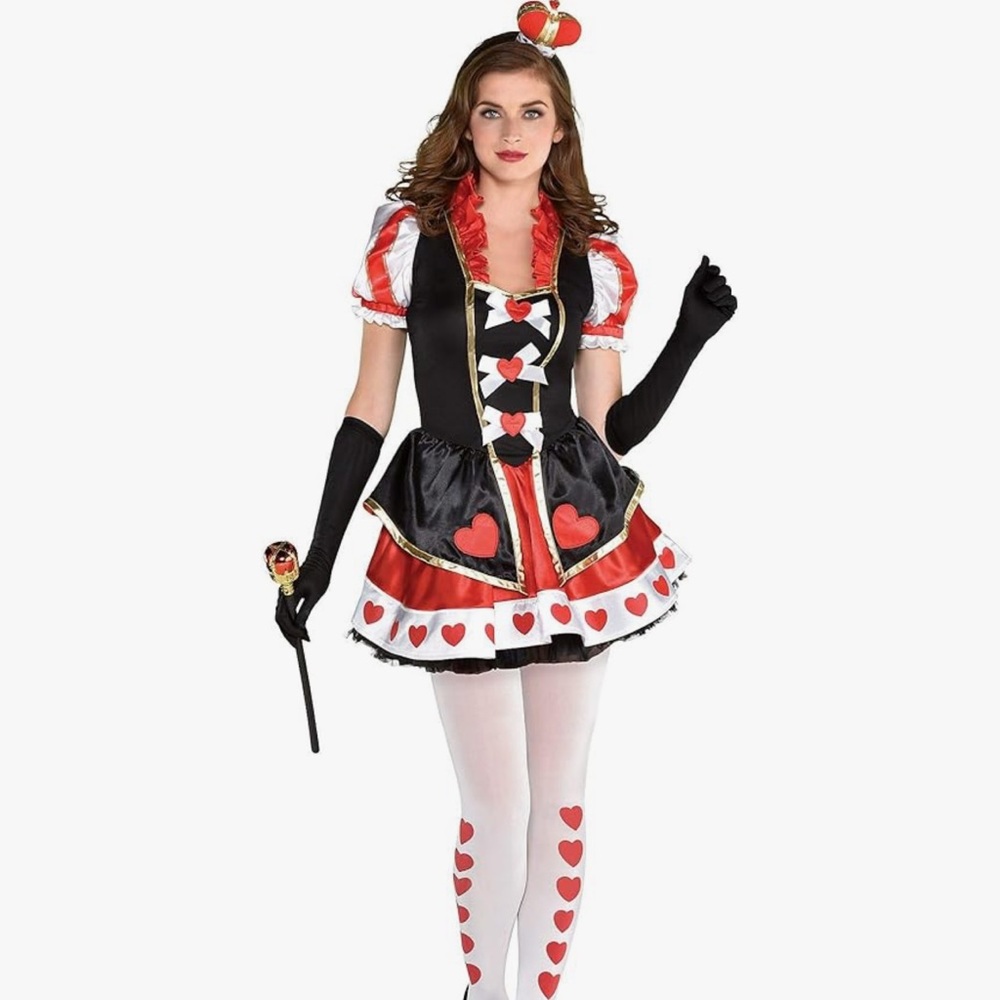 Halloween Charmed Queen: Queen of Hearts